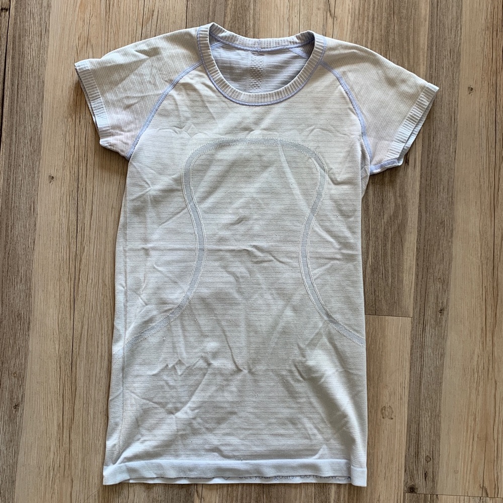 Lululemon Swiftly Shortsleeved Top